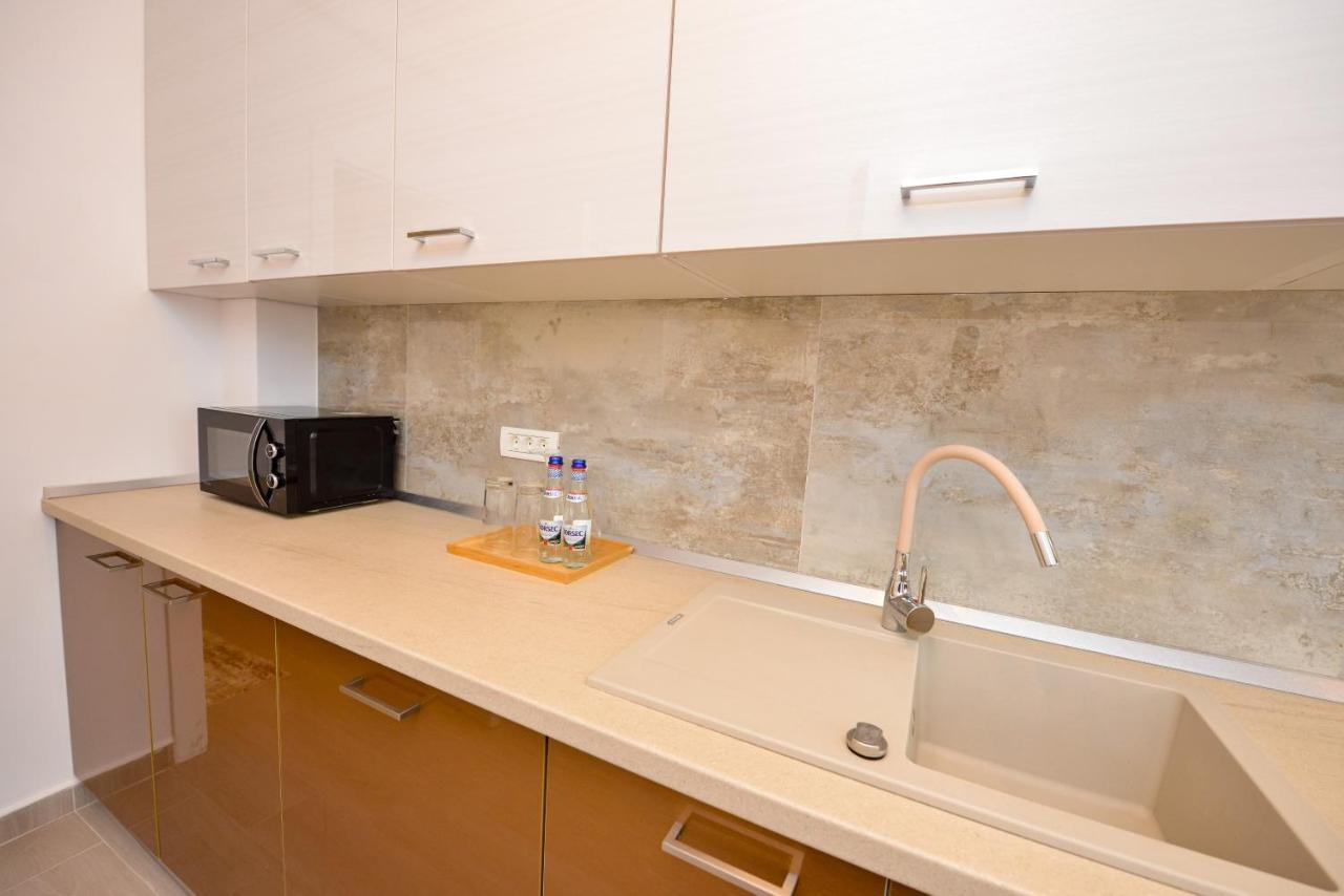 Sofia Cozy Apartment - Underground Private Parking Bucareste Exterior foto